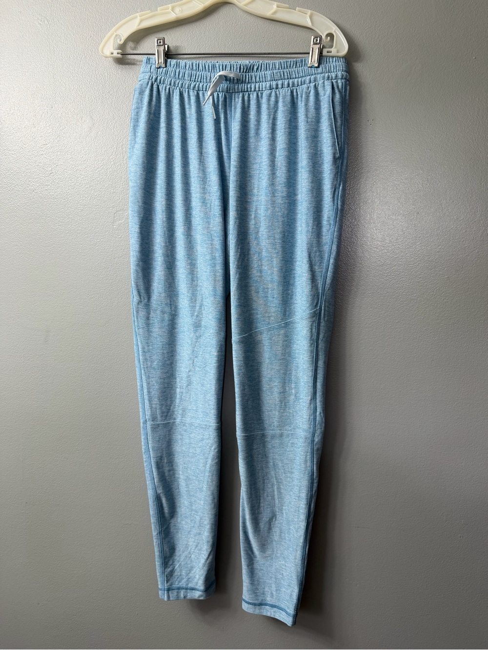 outdoor voices heather sky blue cloud knit joggers size small pull on athleisure